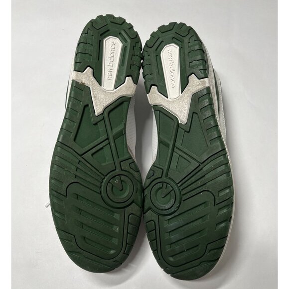 New Balance 550 Sneakers in White Green - Picture 8 of 10